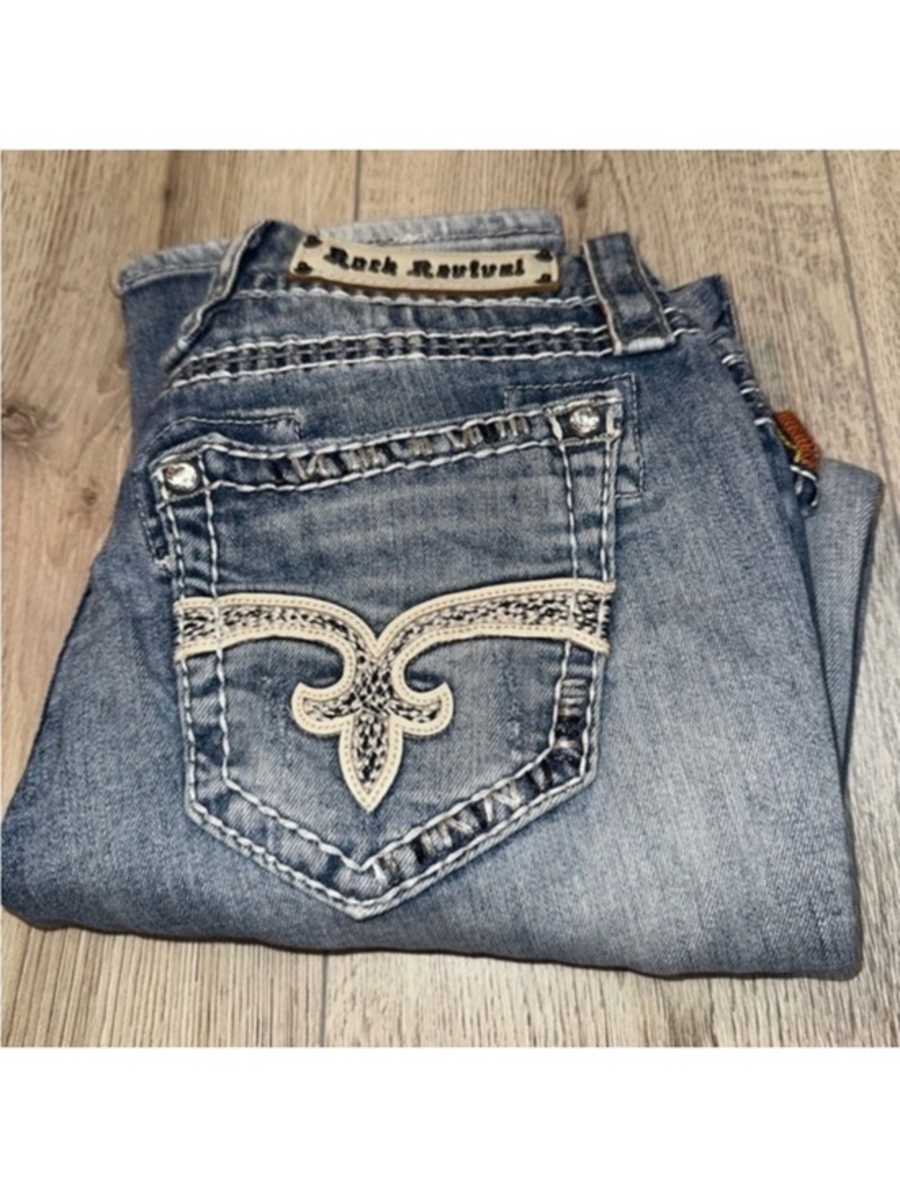 Rock Revival Light Blue Ella capri crop cropped jeans denim